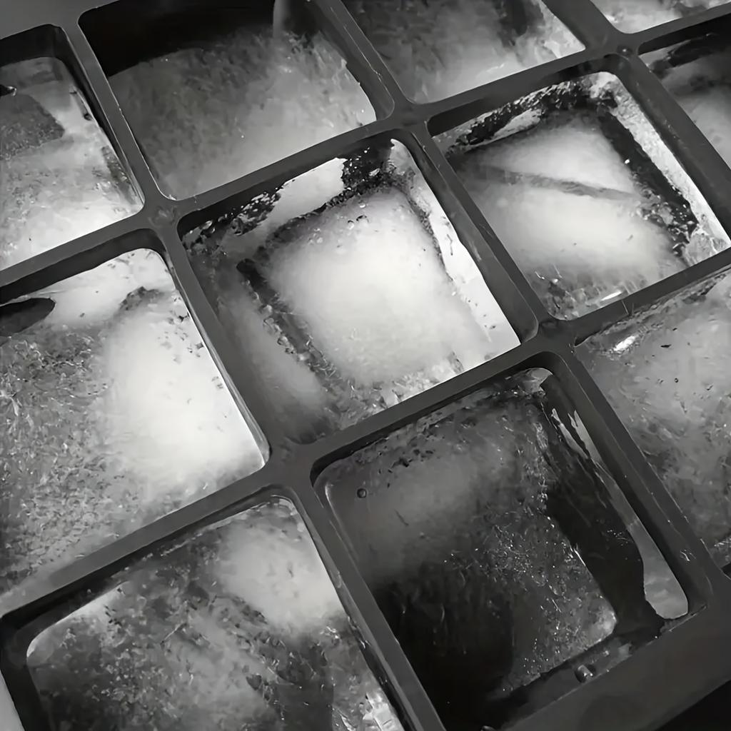 15 Compartments, Food-Grade, Suitable for DIY Drinks And Party Beverages,Square Ice Mold, Ideal for Summer Cold Drinks Ice Cube
