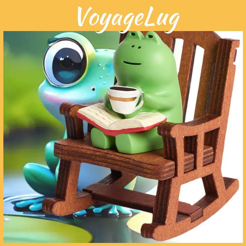 Entzückender Miniatur-Schaukelstuhl mit Frosch aus PVC zur Dekoration von Schreibtischen, niedliches Healing-Item