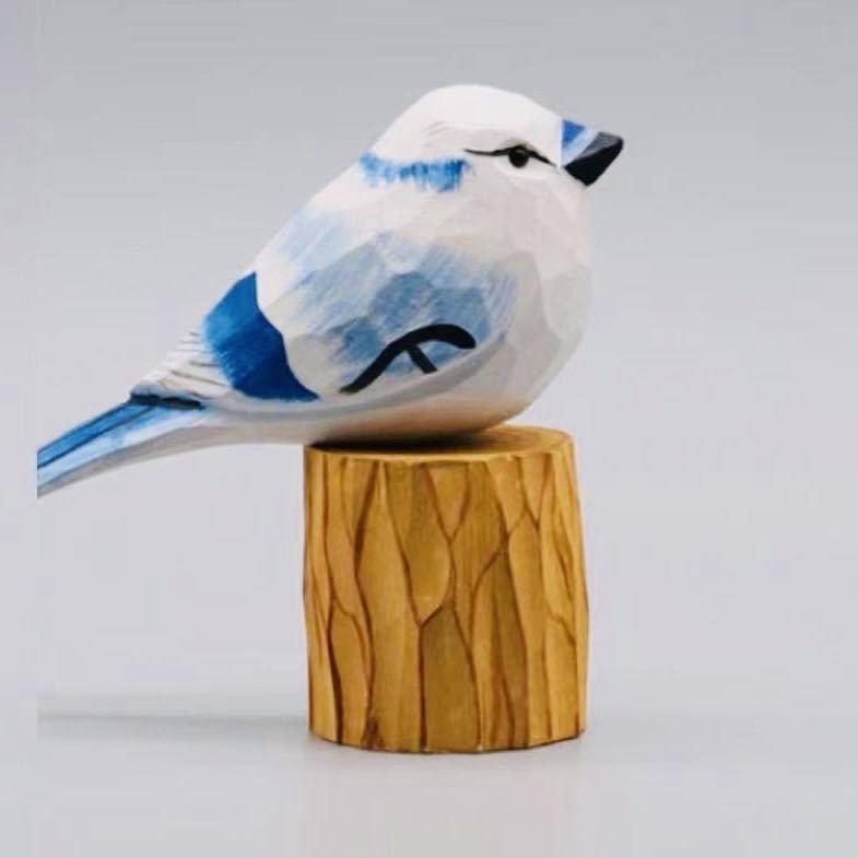 Wooden Craft Bird Figurine With Modern Minimalist Style For Living Room Decor Or Gift