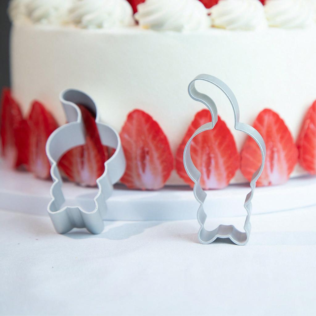 1PC - Cartoon 3D Aluminum Cookie Cake Flipping Sugar Mold Silver Cat Shape Mold Suitable for Cookie Making