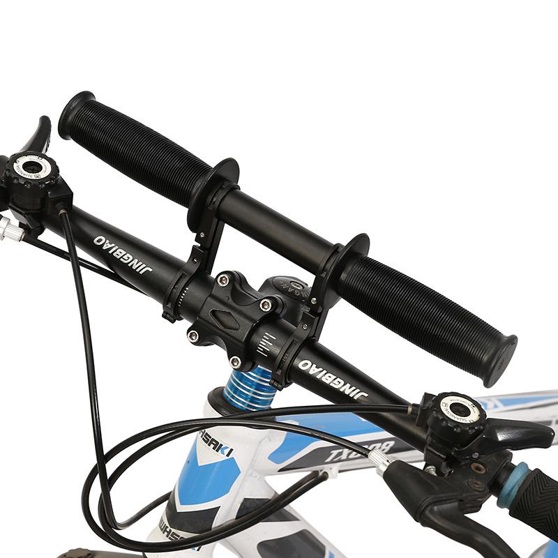 Seggiolino anteriore per bambini piccoli su mountain bike