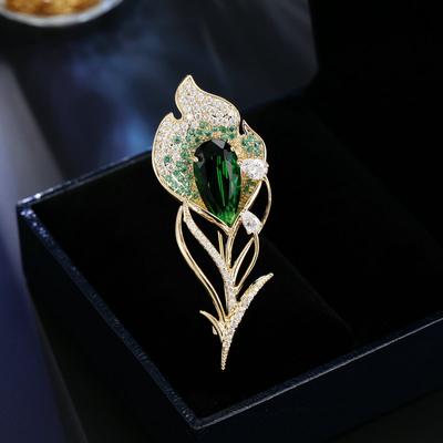 Damen Leichter Luxus Design Elegante Eingelegte Zirkon Blume Brosche Modisch Und Vielseitig Nische Design Sinn Brosche
