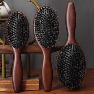 Disponibile Spazzola per Capelli con Manico in Legno di Faggio, Setole di Cinghiale e Base Ammortizzante con Denti in Nylon