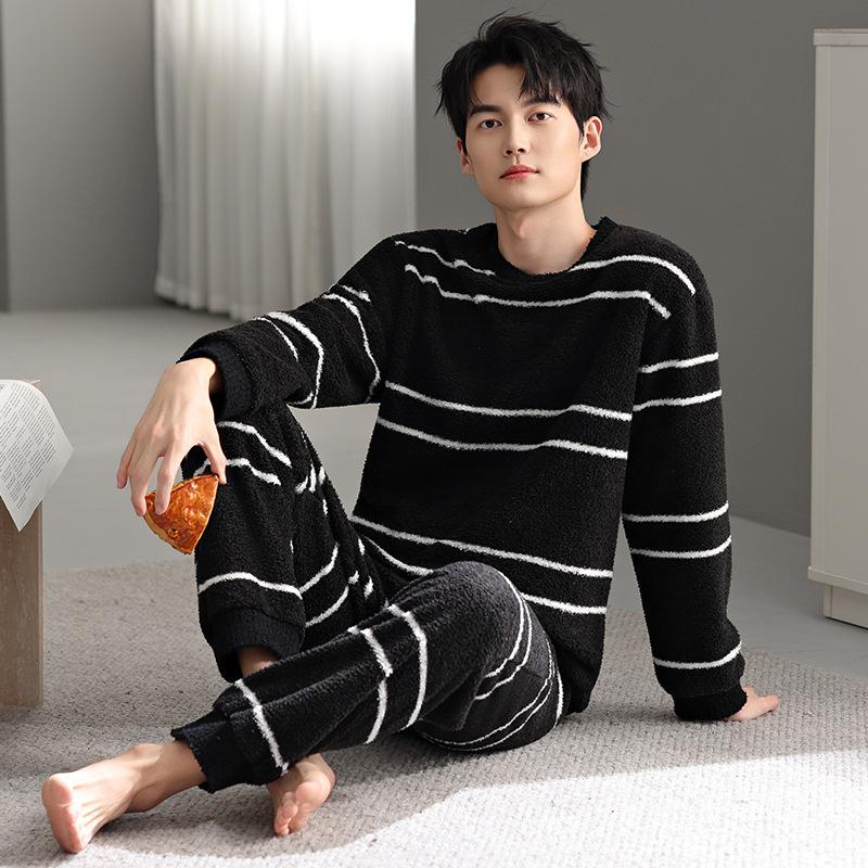 

Half Fleece Pajamas For Men In Autumn And Winter, Thickened Fleece, Coral Fleece For Men, And Loungewear Outside In Winter 3XL