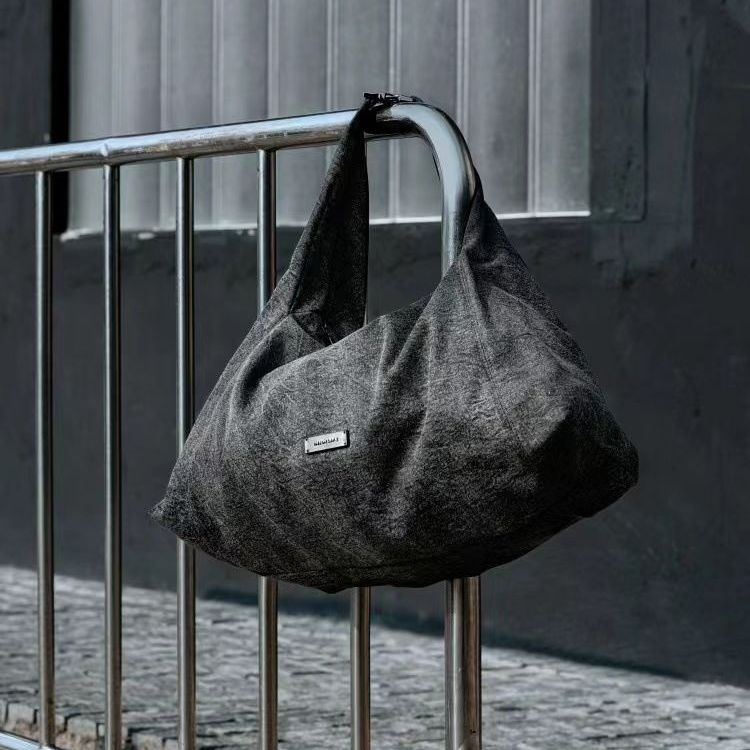 Niche Design Large-capacity Fashionable Retro Bag Casual Tote Bag Commuting Single-shoulder Underarm Bag