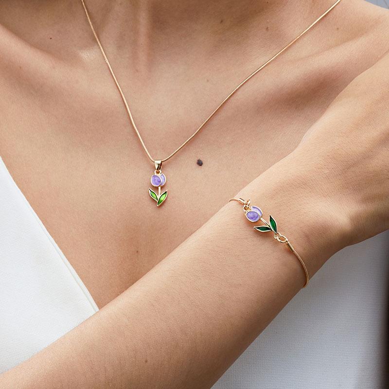Koreanisches leichtes Luxus-Tulpenblüten-Armband Vintage-Ästhetik Emaille Bunte Blumen-Charms-Armbänder für Damen Party-Schmuck Geschenk