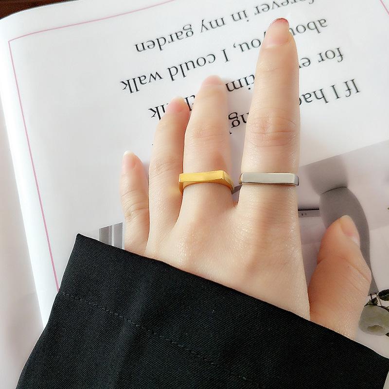 Fashion Personalized Index Finger Ring Niche Design Geometric Twist Open Ring Temperament Retro Couple Ring for Girlfriend Simple Geometric Ring