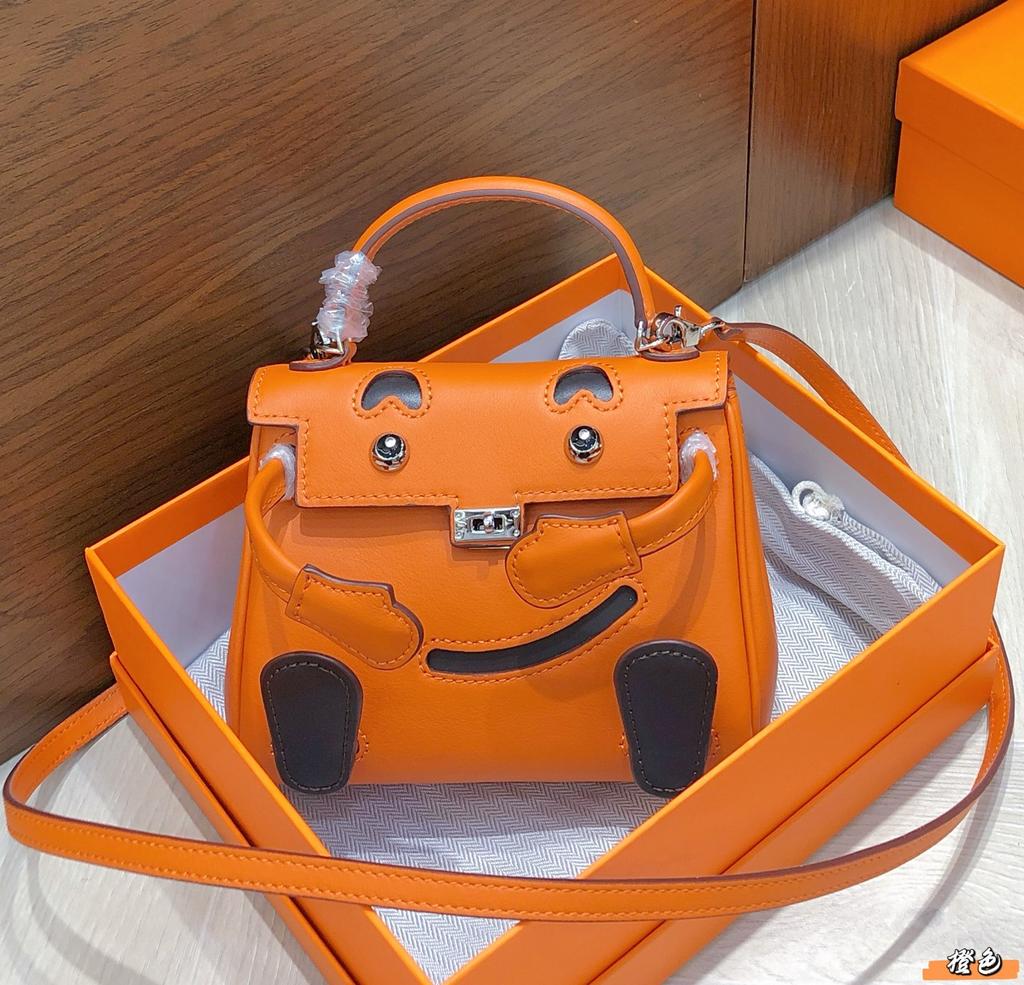 High-end Top Layer Cowhide Millennial Doll Smiley Face Bag Mini Bag New Women's Bag One-shoulder Crossbody Bag