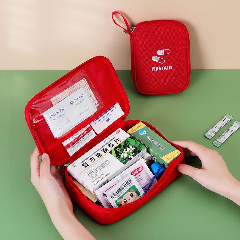 Compact Travel Pill & Medicine Storage Bag for Emergency and Epidemic Prevention