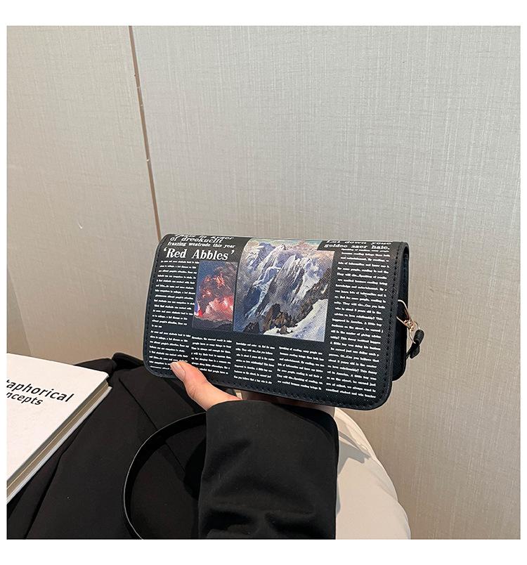 Newspaper Wind 2025 Personalized New Fashion Simple Design Trend Summer Shoulder Crossbody Women's Small Square Bag