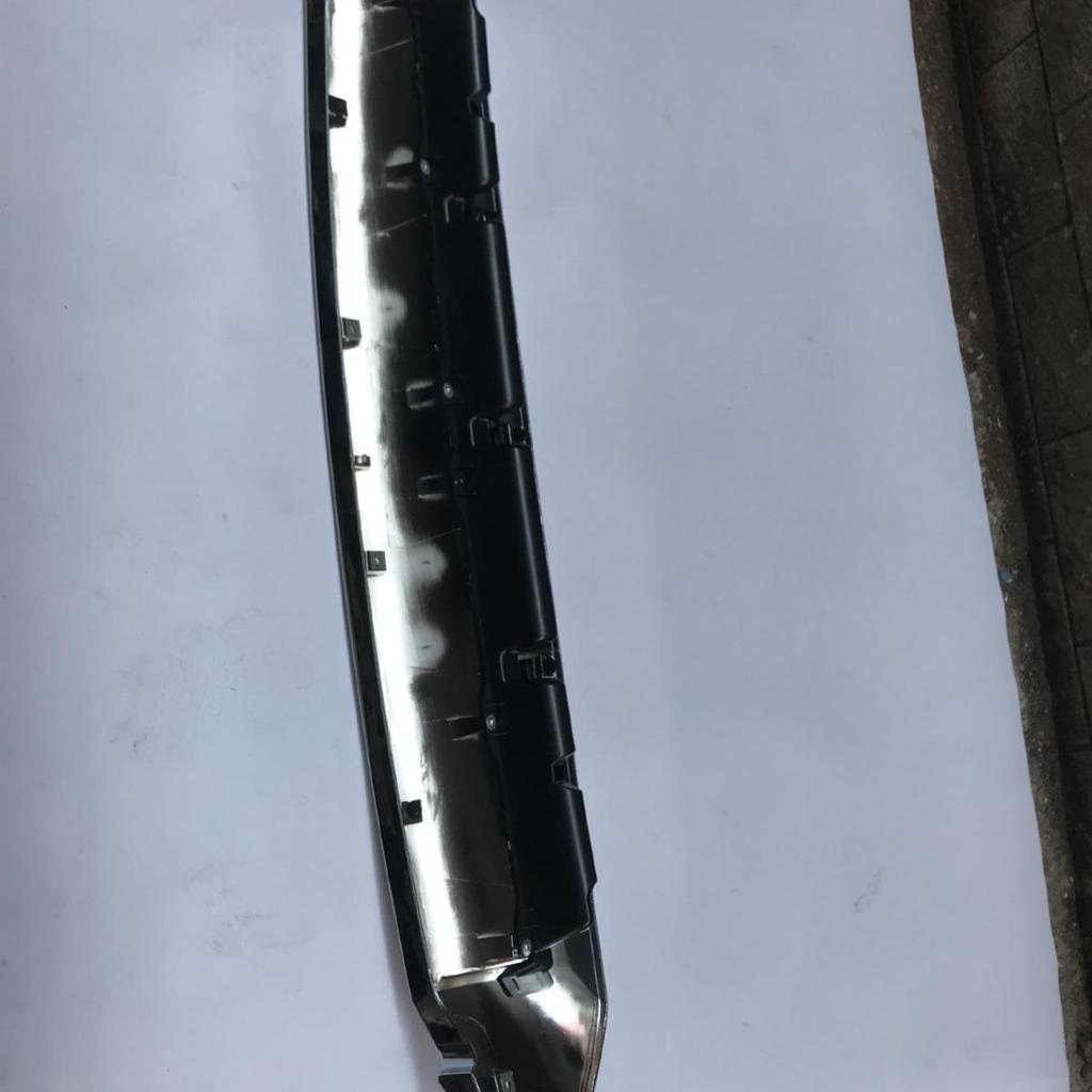 Toyota Tundra 2014-2021 Electroplated Hood Vent Trim Strip