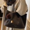 Winter new retro personalized shoulder large bag casual soft women's bag simple texture large capacity commuter bag