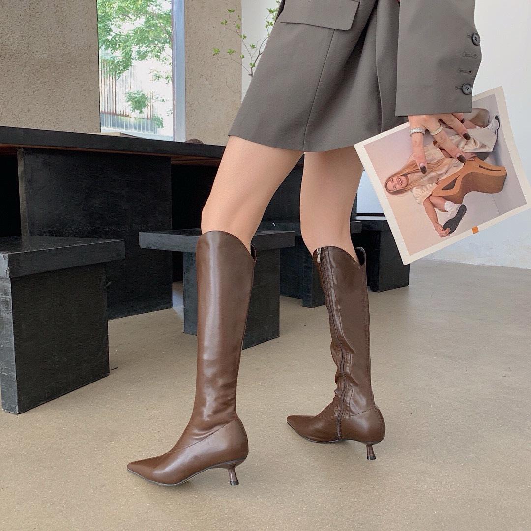

2025 autumn pointed thin heels but knee boots women s European and American style black rear zipper high boots high heel boots 39 темно-коричневого кольору