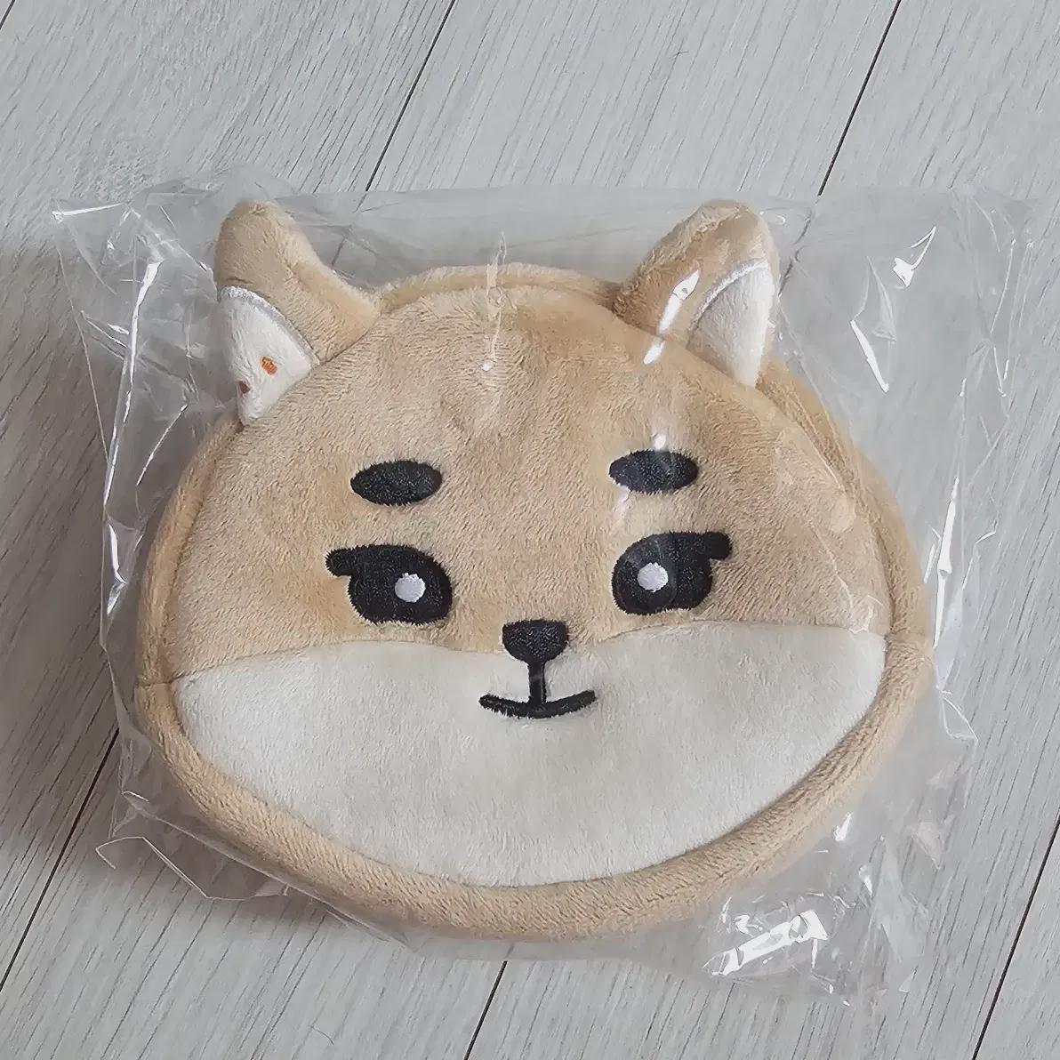 

DAY6 K Косметичка Япония Md Молодой K Denimals Косметичка