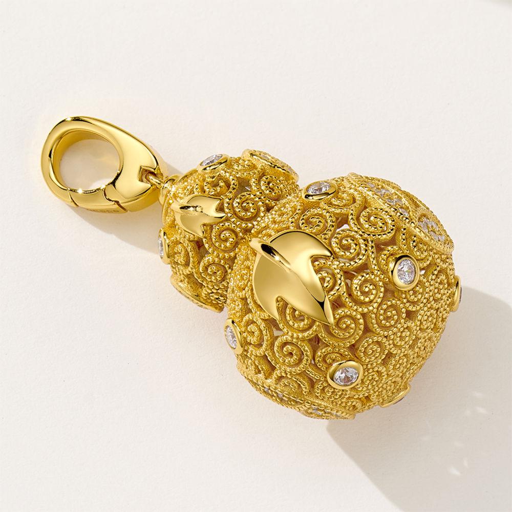 Openwork Cloisonné Gourd Pendant Necklace with 925 Silver and High-Carbon Diamond