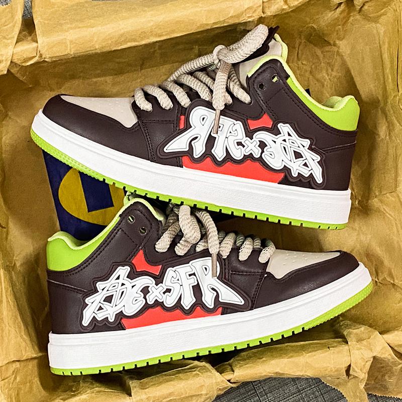 Scarpe da Skateboard Street Hip-hop Uomo Sneakers Casual Calzature Scarpe Sportive da Corsa Outdoor Studente Originali Vulcanizzate