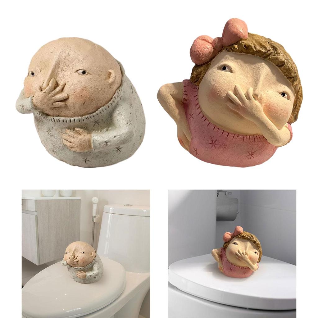 Vulgar Figurine Bathroom Decoration Creative Weird Decor Modern Art Statue Kitschy Figurine Holding Nose Bathroom Statue