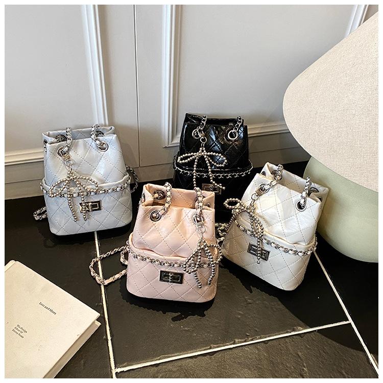 Rhombus Chain Bag Korean High-end Versatile Bucket Bag Spring and Summer 2025 New Niche One-shoulder Messenger Bag Women