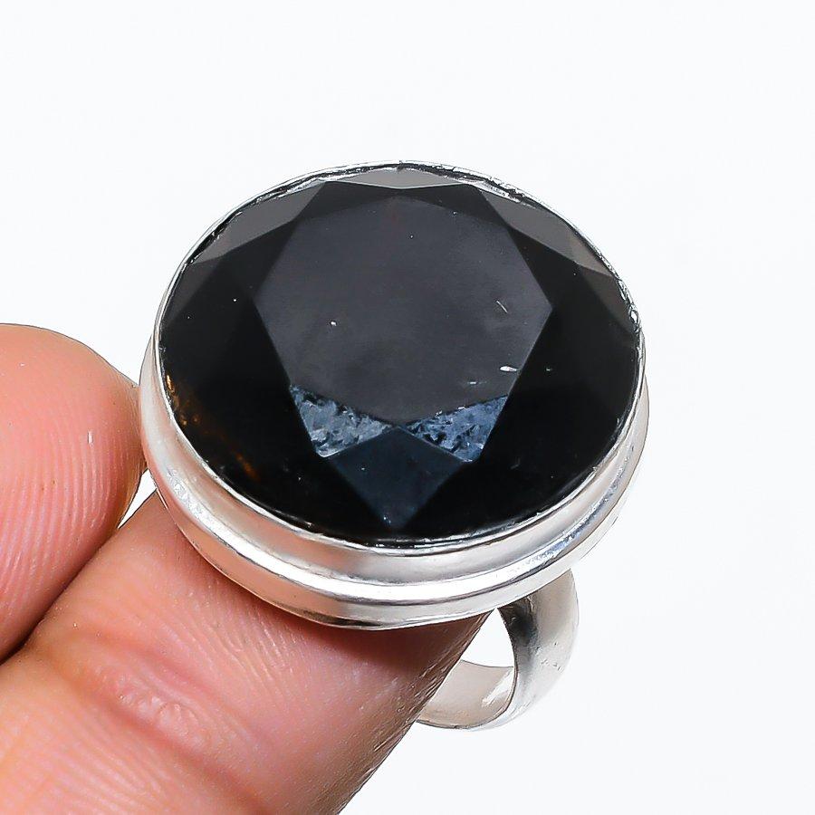

Кольцо из стерлингового серебра 925 пробы с натуральным черным шпинелем ручной работы, размер 7 r6R98