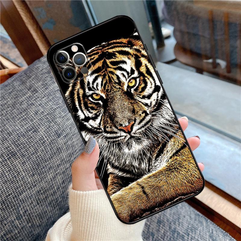 Ferocious Tiger Animal Phone Case For iPhone 16 15 14 12 11 13 Pro Max 12 13 Mini XR 15 16 Plus 16e Cover Shell
