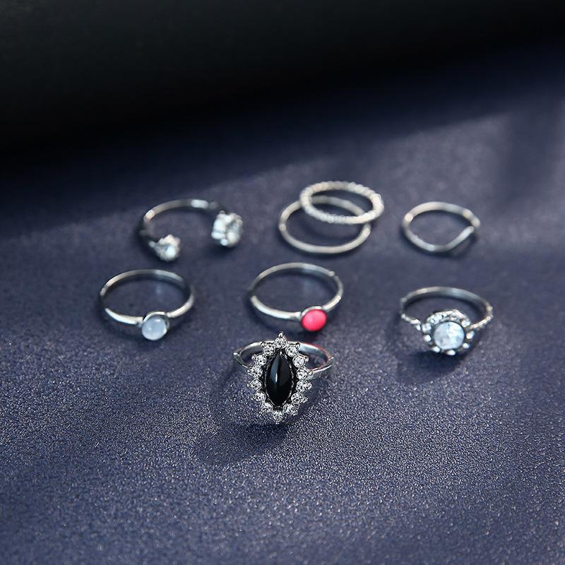 Jewelry Combination Black Gemstone Horse Eye Red Diamond 8-Piece Set Ring