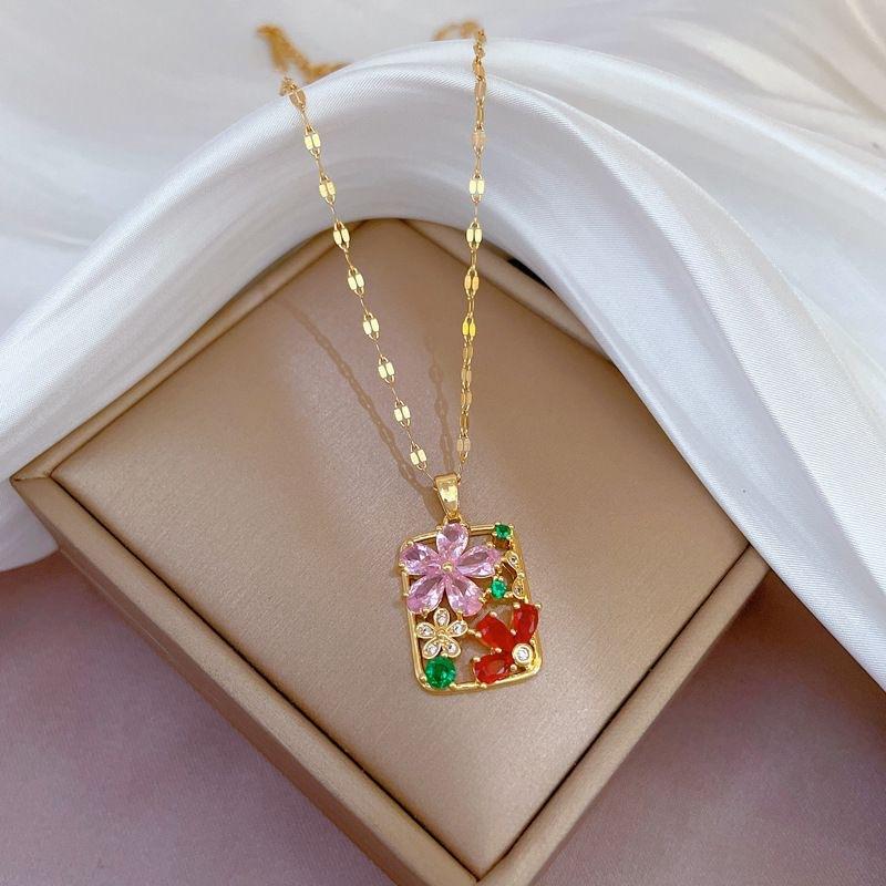 Flower necklace fashion light luxury niche new personalized design high temperament elegant versatile exquisite collarbone chain women