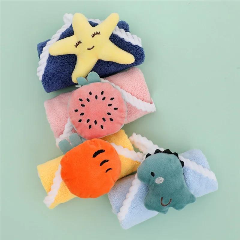 1/4Pcs Cute Blue Dinosaur Hanging Type Super Absorbent Coral Towel Cute Cartoon Design For Home Use Baby Hand Cleanning Wipe