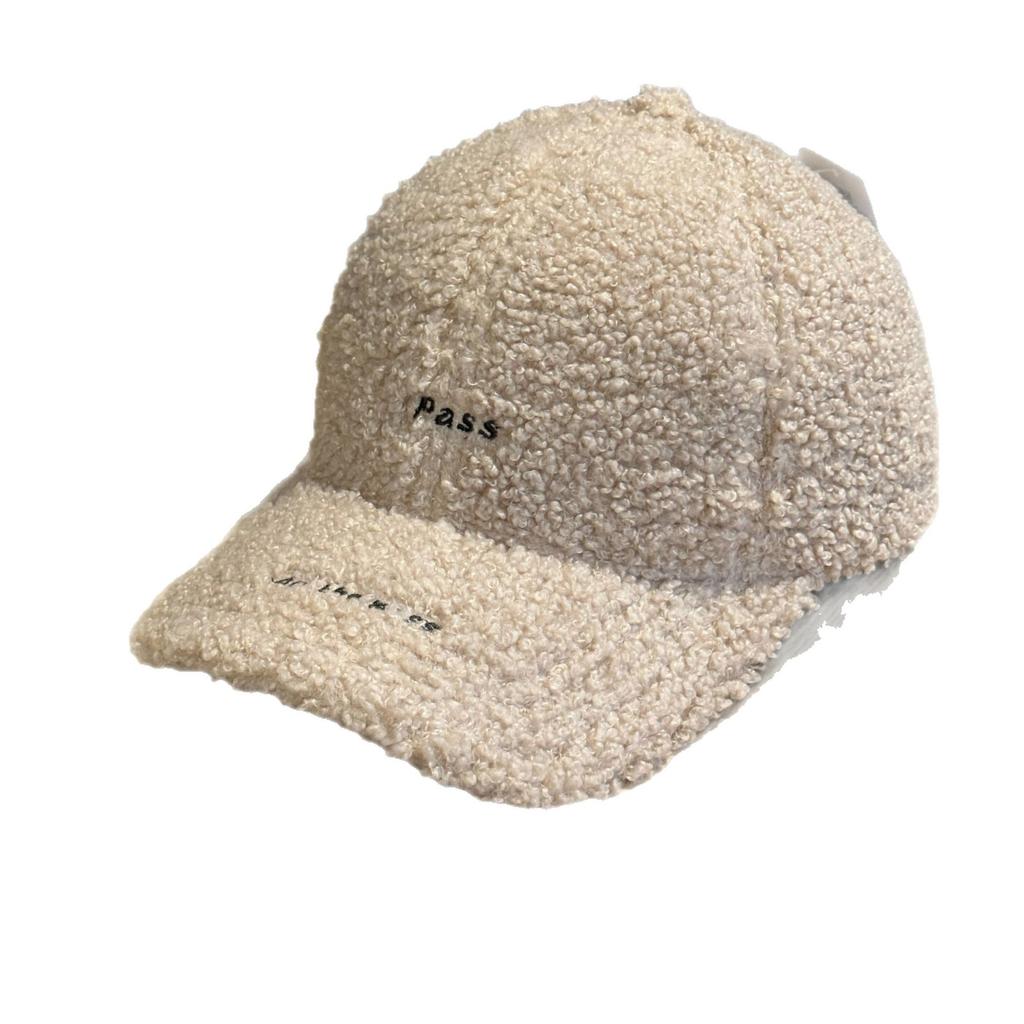 New Lamb Wool Hat for Women In Autumn and Winter Thickened Plush Peaked Cap Showing Face Small and Warm Japanese Style Big Head Baseball Cap