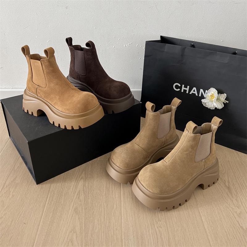 Bottes Martin rétro à talons épais et semelles épaisses pour femmes Queen Fan 2025 nouvel automne augmentant la hauteur et amincissantes bottines courtes polyvalentes