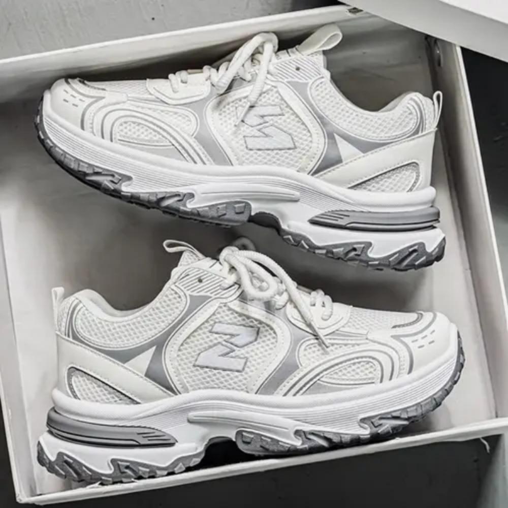 Casual Sports Shoes