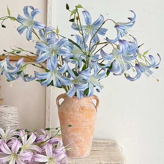 Faux Lily Flower Long Stem Artificial Lily Branch with 4 Bloom Heads And Leaves Real Touch Lilium Flower for Wedding Party Home Decor