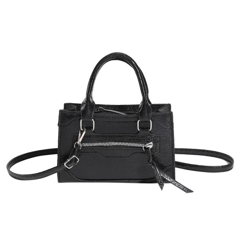 Fashion pearlescent handbag women's 2025 new Korean version trend casual small square bag PU wholesale shoulder messenger bag