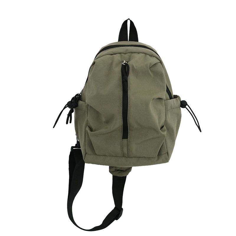 Casual messenger bag Simple and versatile men's and women's outdoor sports breast bag Large capacity student shoulder messenger bag