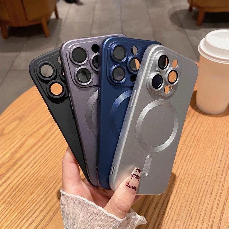 

HD Goggles Apple 15 Promax Ultra Thin Unique Iphone 16e Phone Case Innovation 14 Magnetic Design All-inclusive Couple Apple 16