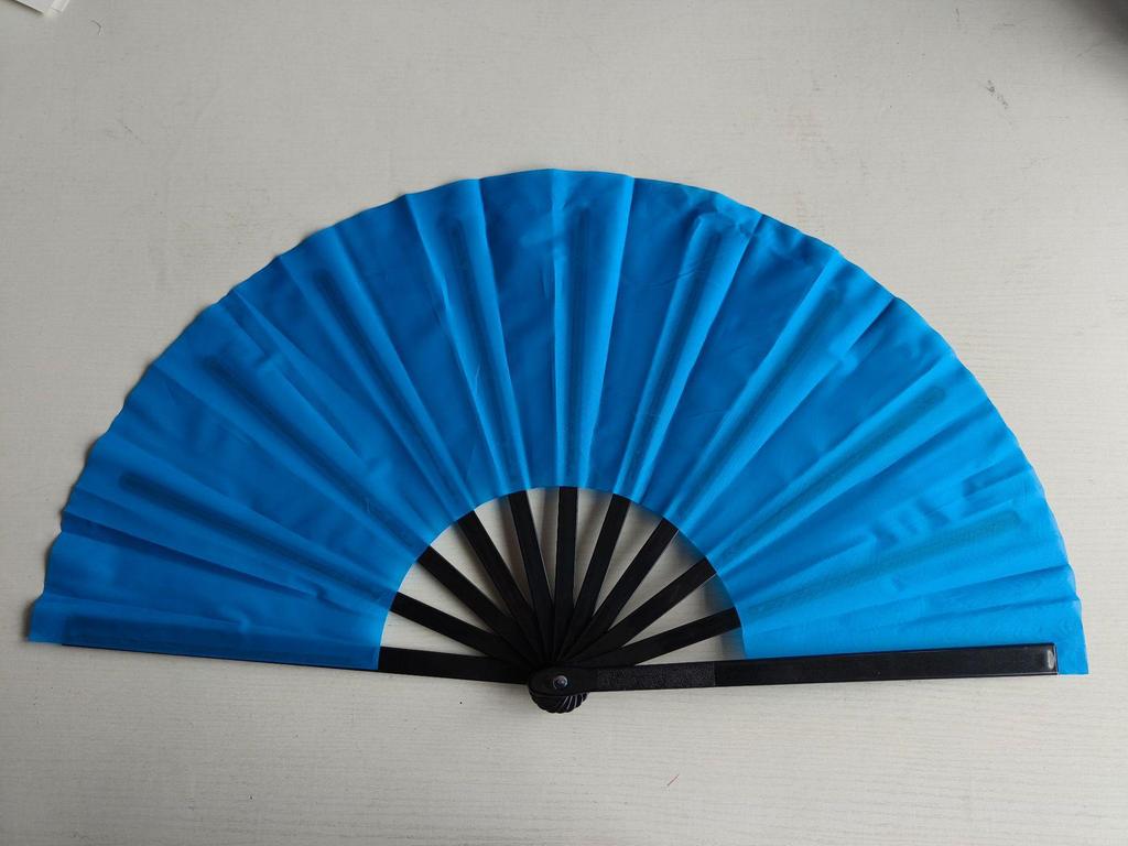 Leque dobrável de 7 polegadas de cor sólida - Acessório de performance de dança e para refrescar