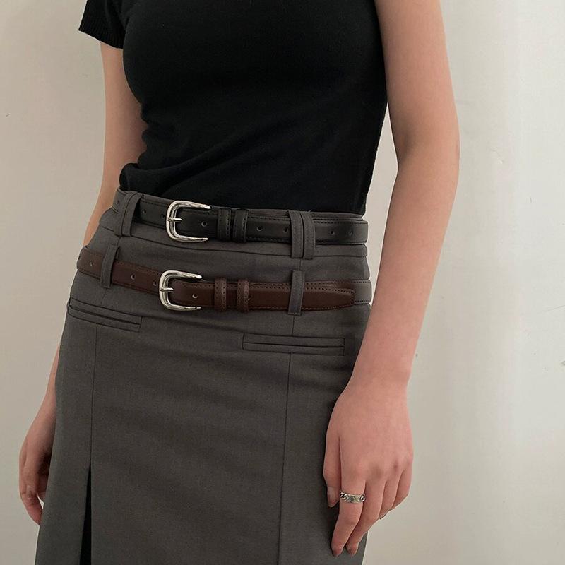 Women's Genuine Leather Belt with High-End Bright Silver Buckle, Korean Style for Youth - A Wardrobe Essential.
