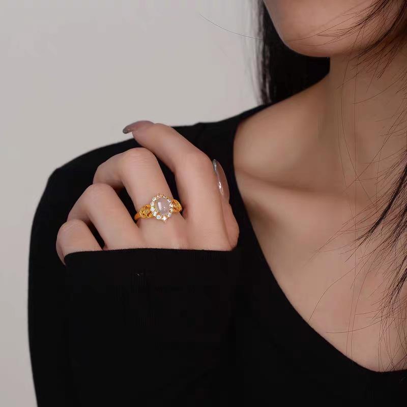 Gold-Plated Diamond Rhombus Cabochon Ring - Vintage-Style Women's Index Finger Jewelry