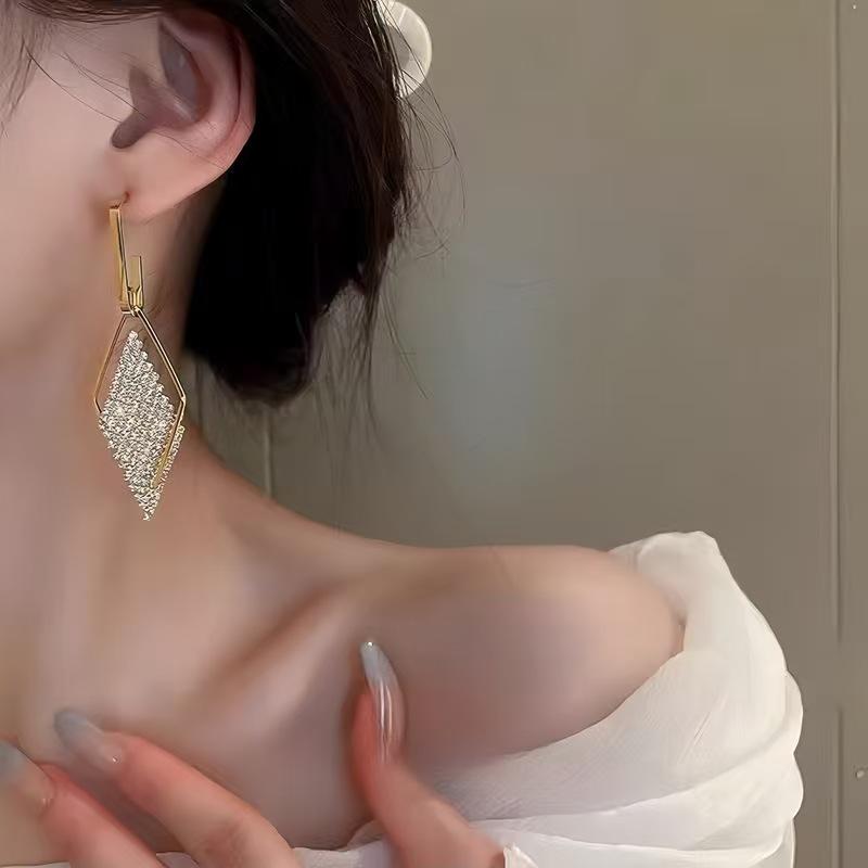 14k Electroplated Gold Diamond Pendant Earrings for Women, Inlaid with Zircon Light Luxury High-end Temperament Exaggerated Earrings Gift