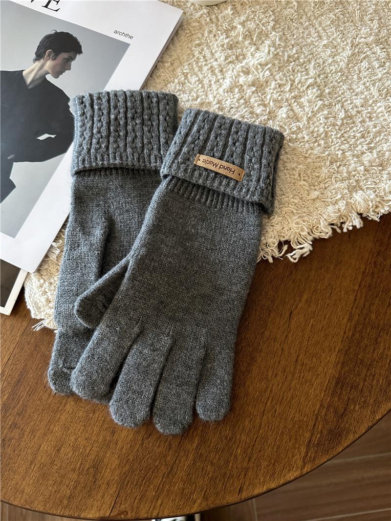 

Women’s Soft Touch Full-Finger Gloves - Autumn Winter Warm Touchscreen Compatible Mittens, Hole Design for Hand Protection темно-сірий