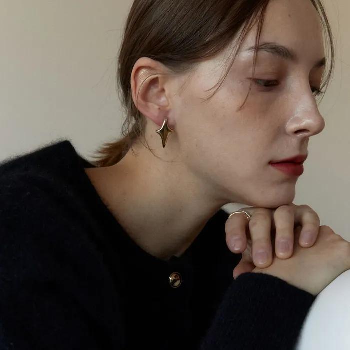 Sirius E Earring