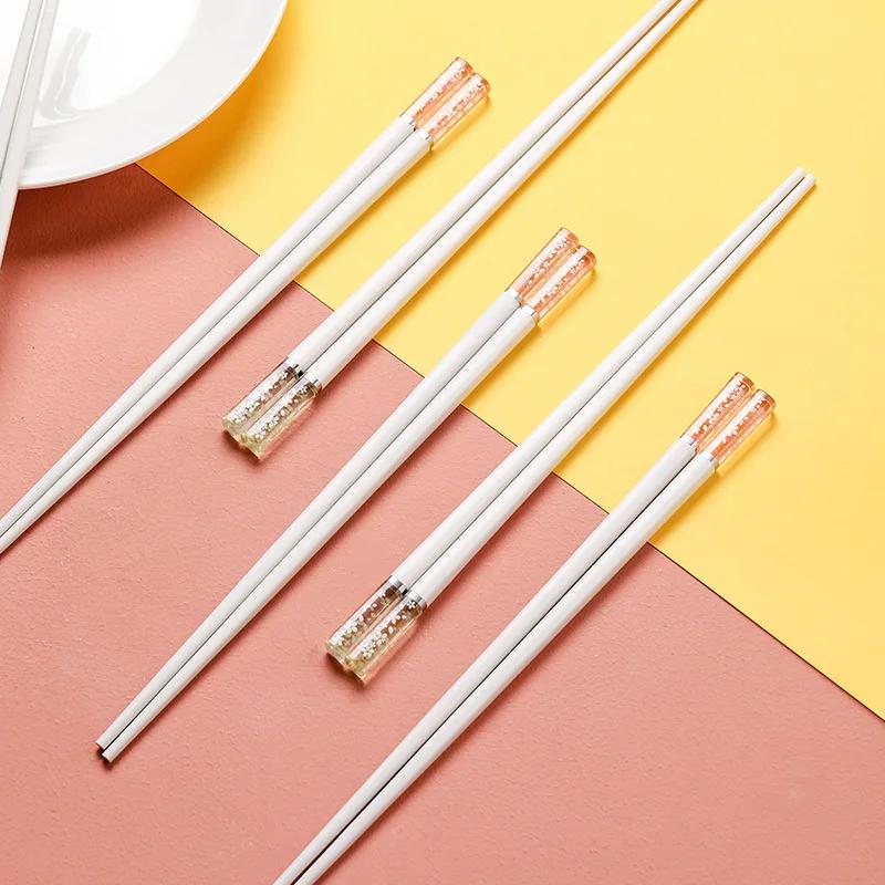 New 1 Pair Amber Sakura Chopsticks Cherry Blossom Petals Pattern Non-slip Sushi Stick Chopsticks Eco-Friendly Food Chopstick