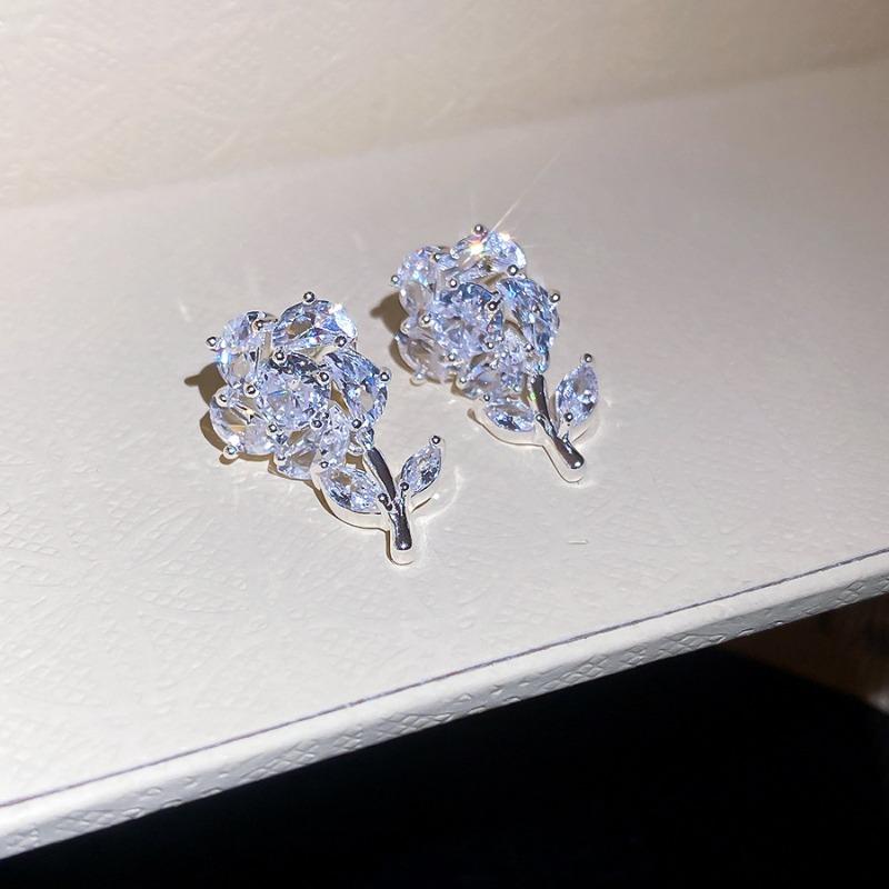 True love comes~ Super flash zircon flower stud earrings sweet design earrings light luxury high-end exquisite earrings women
