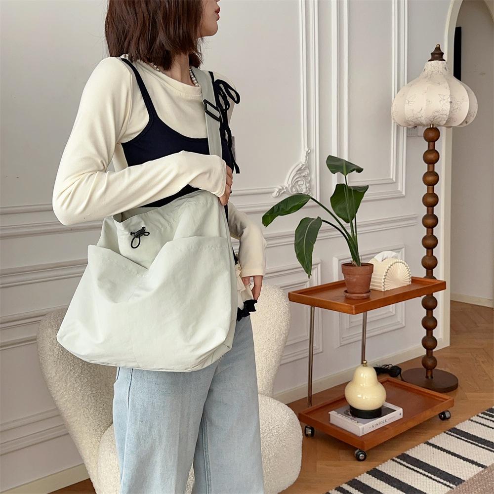 Large Capacity Canvas Bag Women's New Summer Casual Lightweight Shoulder Bag Work Crossbody