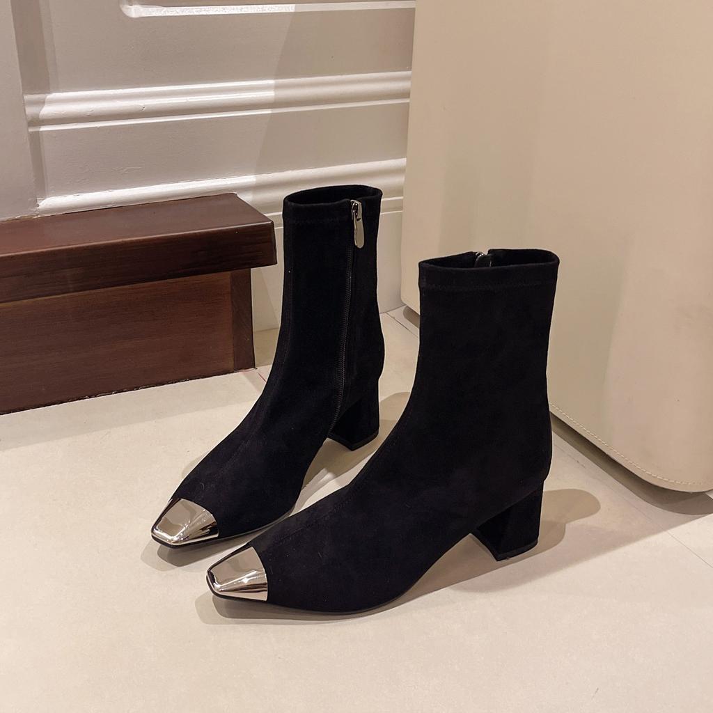 Grobklobige Absätze Damenstiefeletten neues Herbstdesign Metallspitze Wildleder hohe Absätze elastische dünne Stiefel