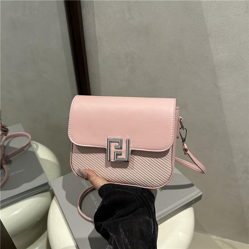 Premium trendy portable small square bag 2025 spring new simple fashion casual shoulder temperament messenger bag
