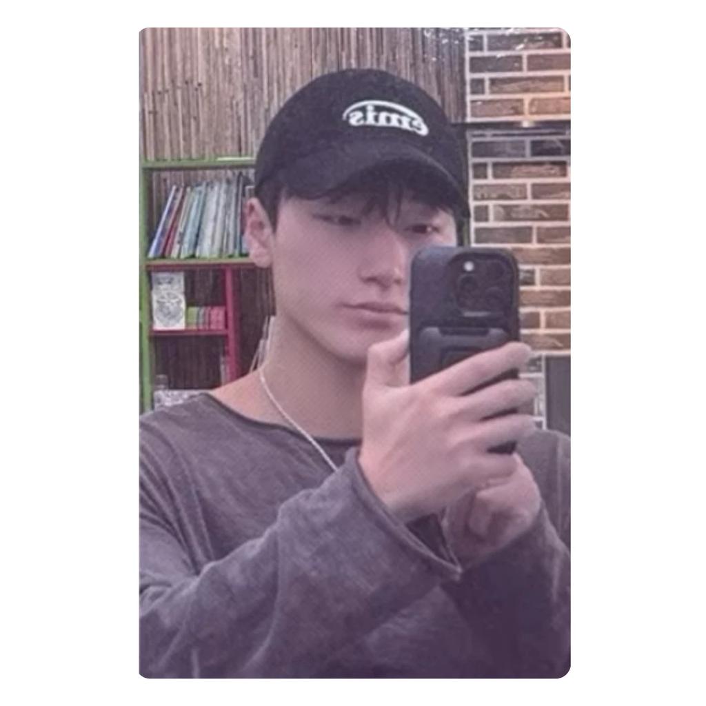 PRZEDSPRZEDAŻ 13. MINI ALBUMU ATEEZ GOLDEN HOUR : Część 4 KARTKA ZE ZDJĘCIEM POCA JAPAN POB OFICJALNA