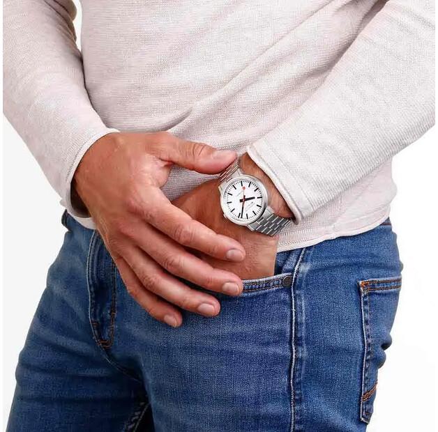 Mondaine Original Automatic 41 mm часы