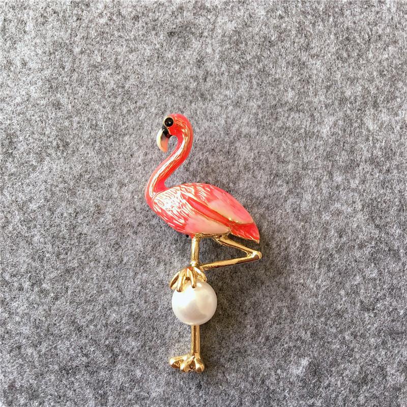 Vintage Animal Metal Brooch With Artificial Gemstone Ideal For Women And Kids Gift