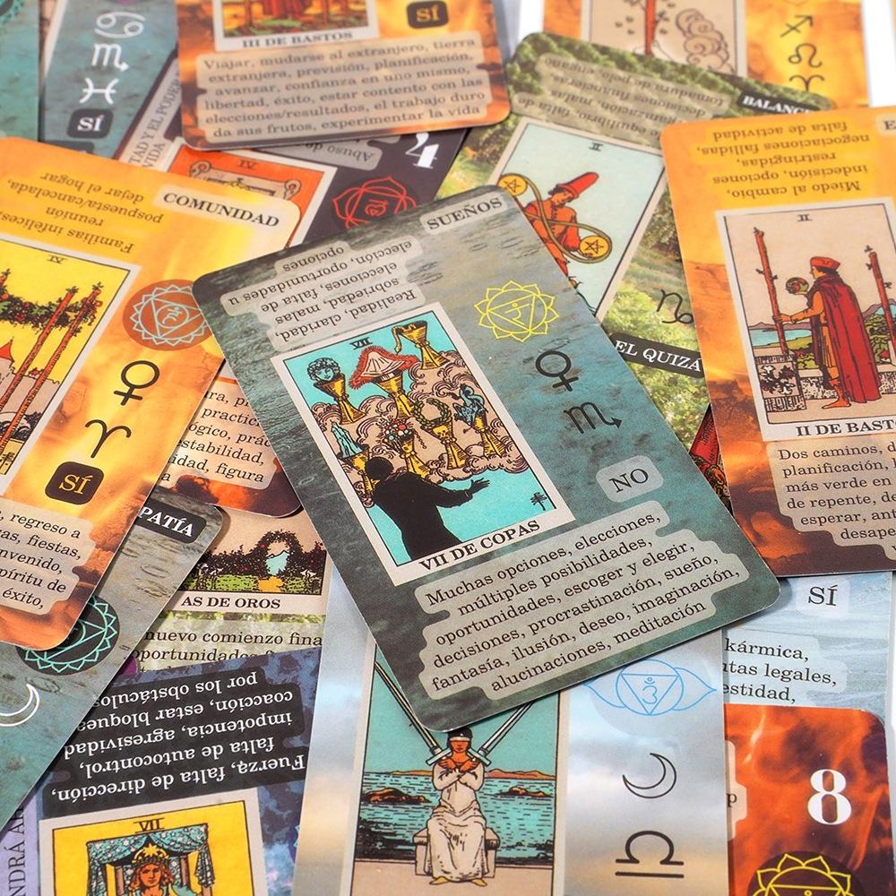 Lehnendes Tarot-Deck auf Spanisch, Verpackung in kleiner Schachtel, Exquisit und tragbar, Eine großartige Wahl zum Verschenken