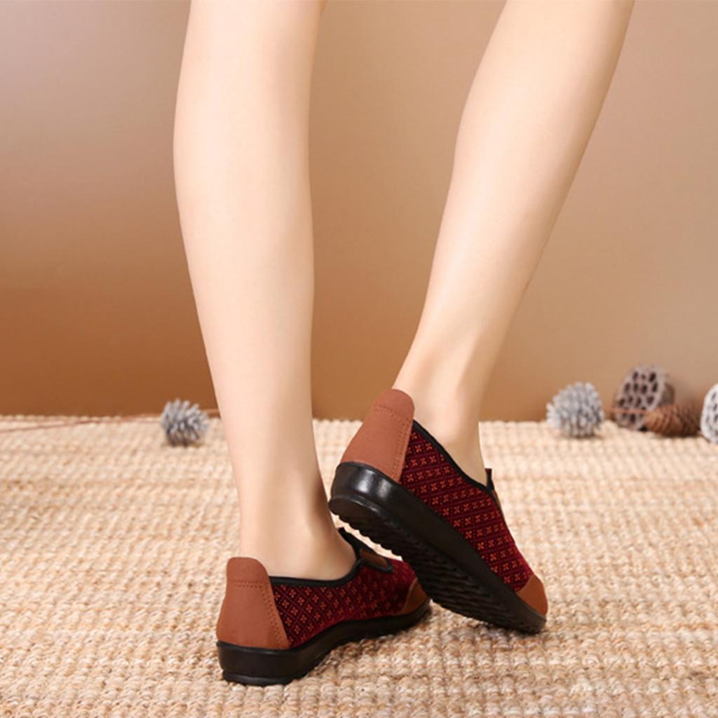Spring Autumn Walking Flats Shoes for Woman Lightweight Round Toe Old Beijing Slip on Walking Flats for Woman Work